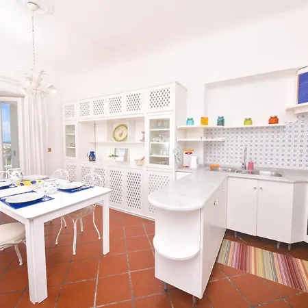 Casa Romano, Centro Di Forio, Ischia *