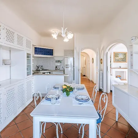 Casa Romano, Centro Di Forio, Ischia *