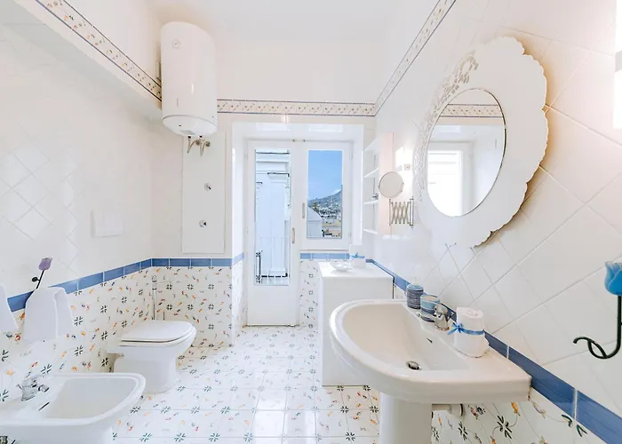 Casa Romano, Centro Di Forio, Ischia *